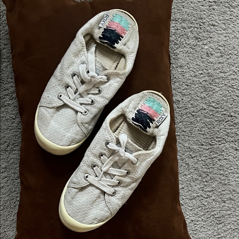 Roxy white foldback sneakers